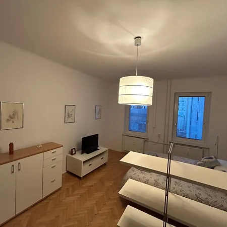 Central Residence Apartman